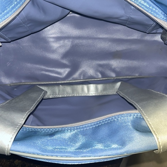 CURVES BLUE VINYL DUFFLE GYM TRAVEL BAG YOGA WORKOUT BAG/expandable - Picture 3 of 9